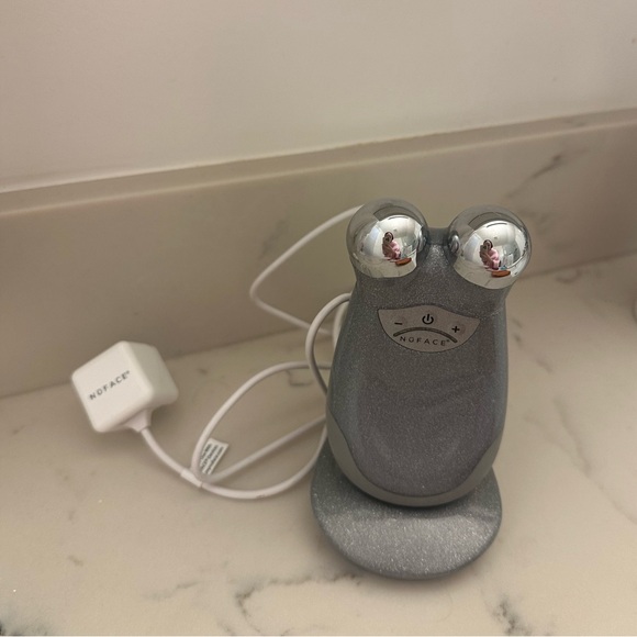 NuFace Trinity Micro current Device - Picture 3 of 3